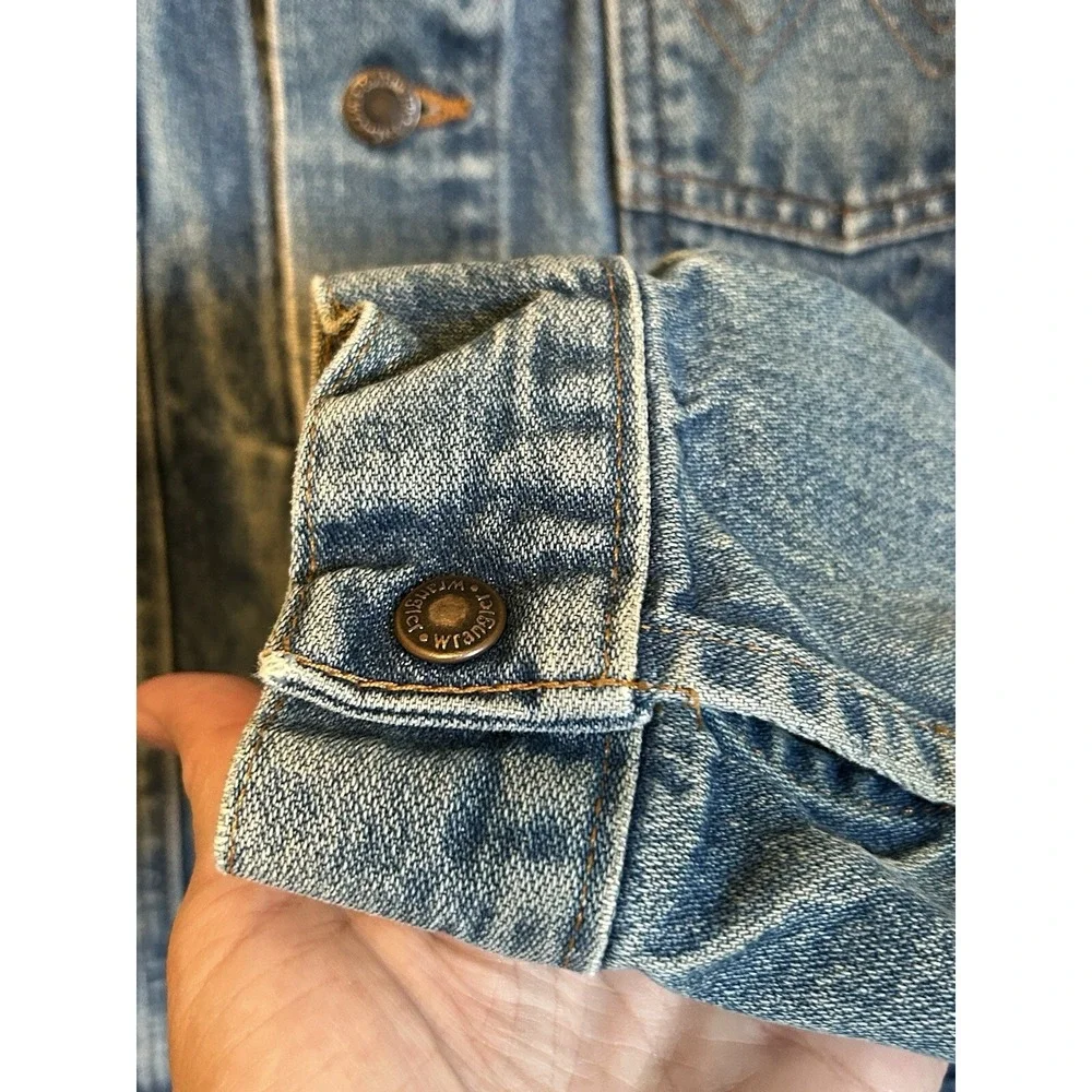 Wrangler added snaps